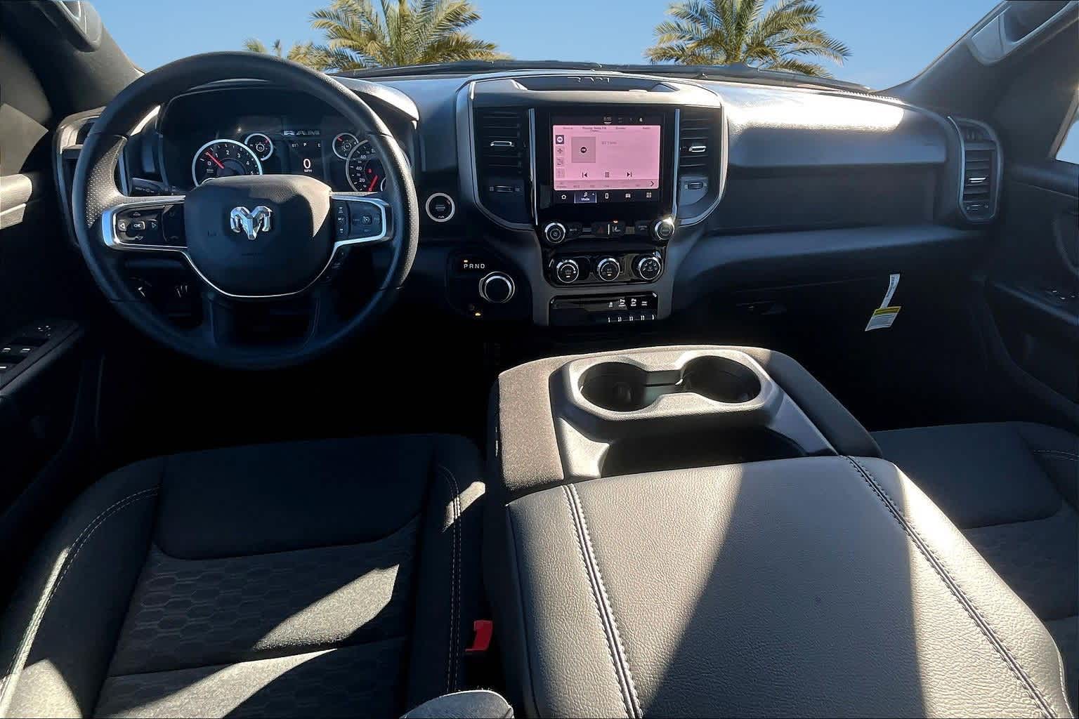 Thumbnail: 2025 RAM 1500 - 9