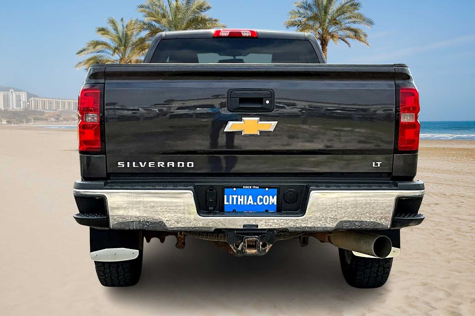 Thumbnail: 2015 Chevrolet Silverado 3500 - 4