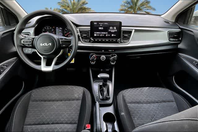 Thumbnail: 2023 Kia Rio - 9