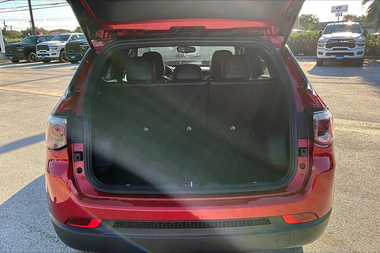 Thumbnail: 2026 Jeep Compass - 19