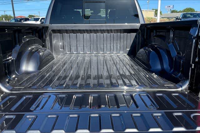 Thumbnail: 2026 RAM 1500 - 19