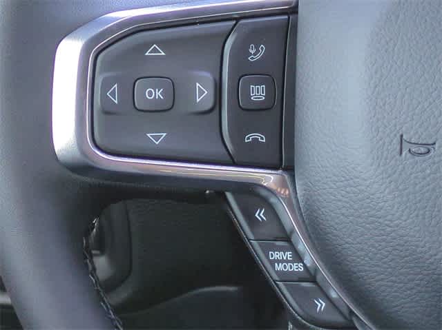 Thumbnail: 2025 RAM 1500 - 24