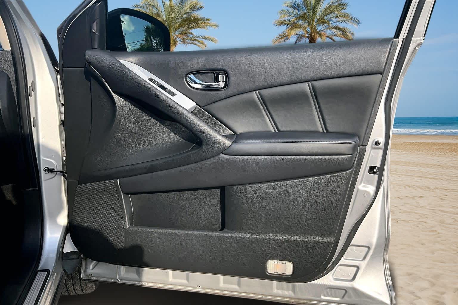 Thumbnail: 2014 Nissan Murano - 27