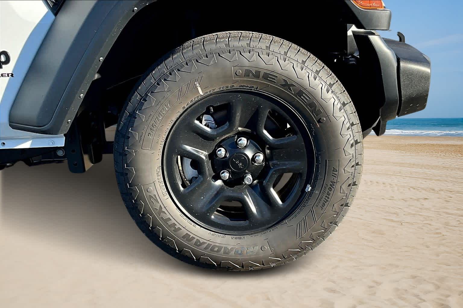 Thumbnail: 2018 Jeep Wrangler - 8