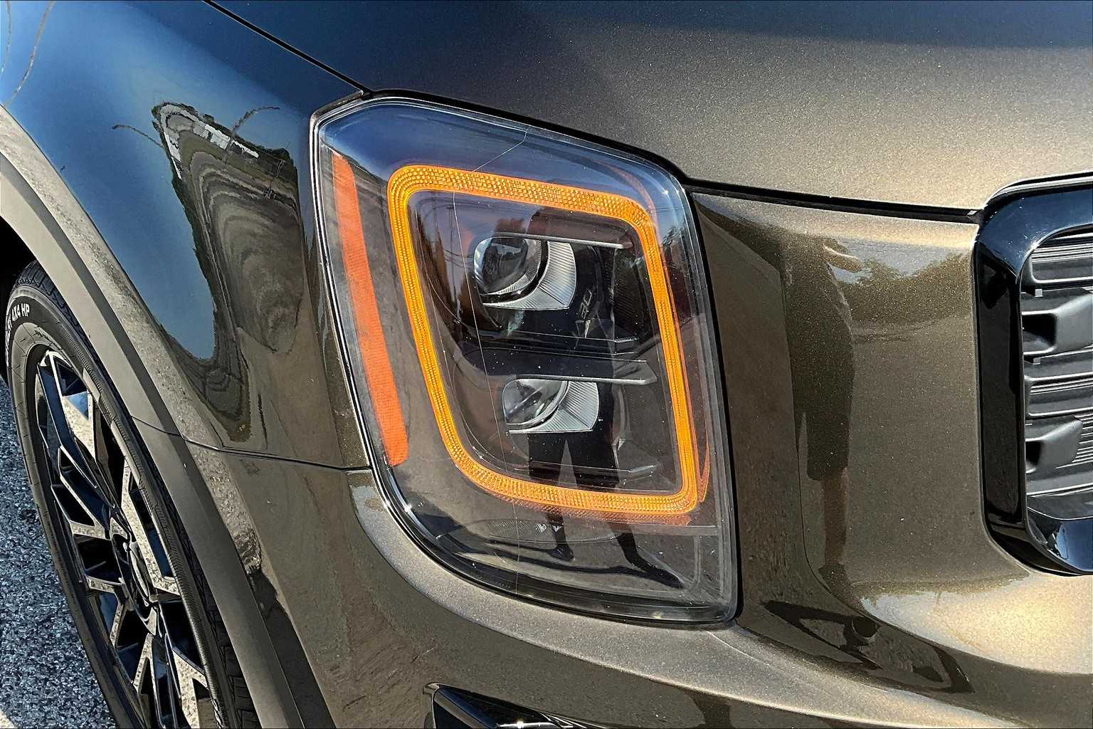 Thumbnail: 2021 Kia Telluride - 31