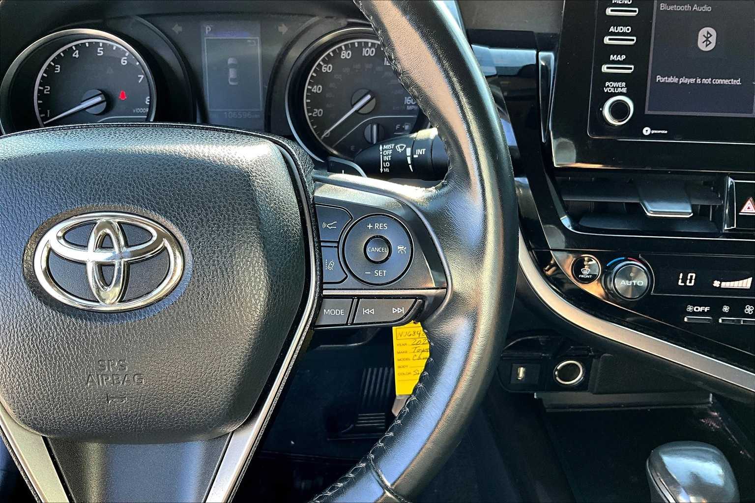 Thumbnail: 2022 Toyota Camry - 24