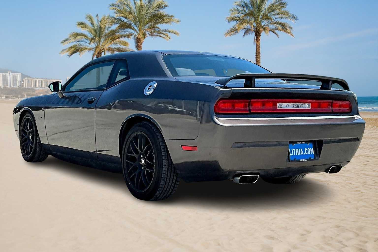 Thumbnail: 2014 Dodge Challenger - 4