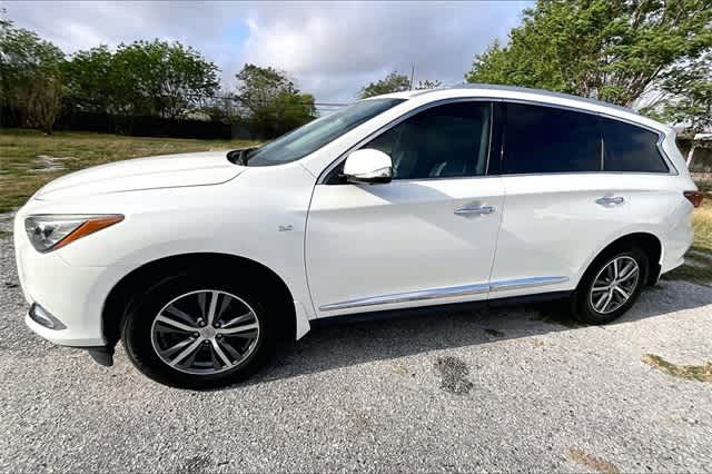 Thumbnail: 2020 INFINITI QX60 - 3