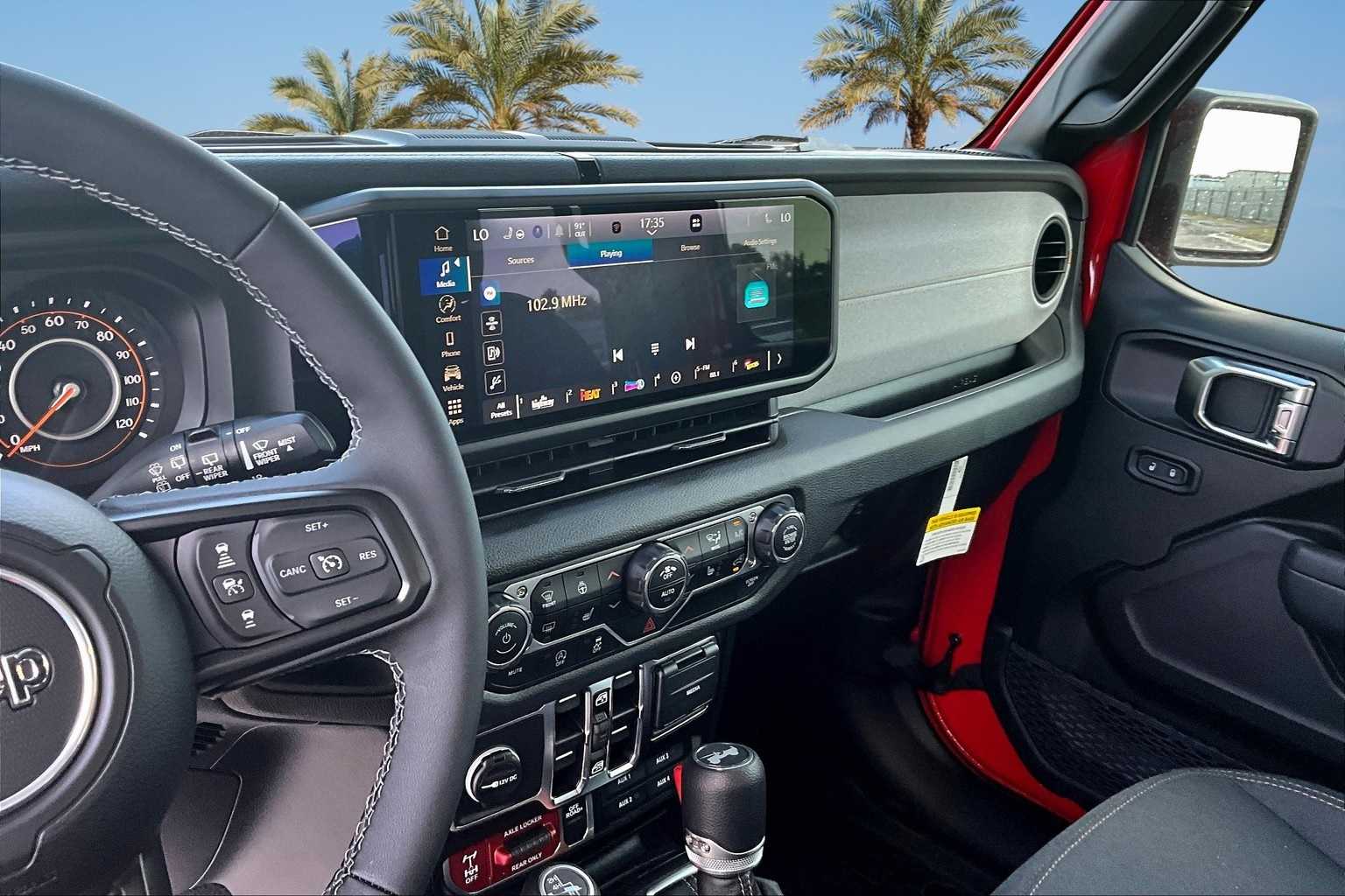 Thumbnail: 2025 Jeep Wrangler - 15