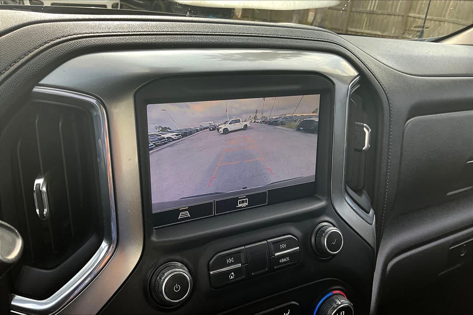 Thumbnail: 2021 Chevrolet Silverado 1500 - 24