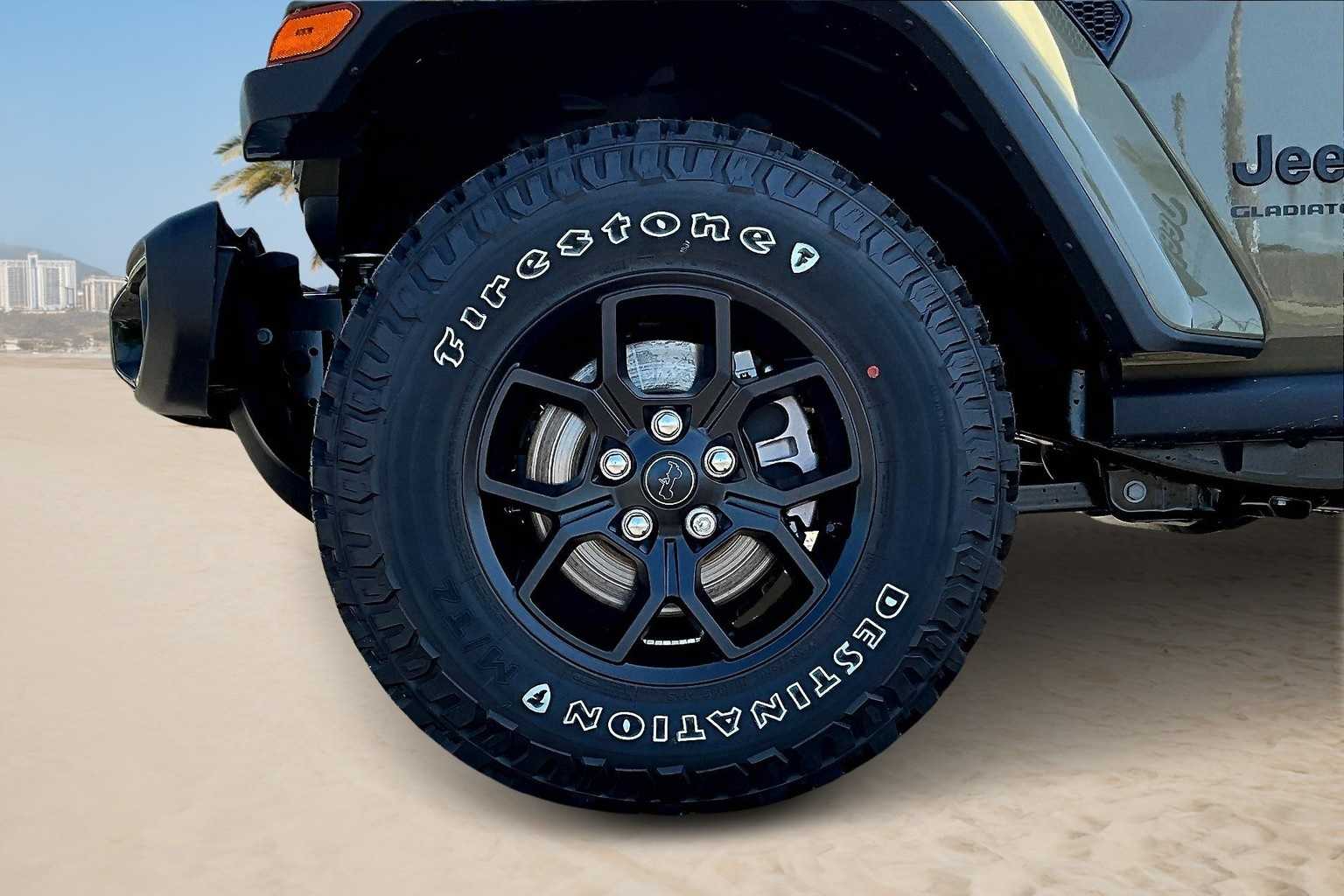 Thumbnail: 2025 Jeep Gladiator - 6