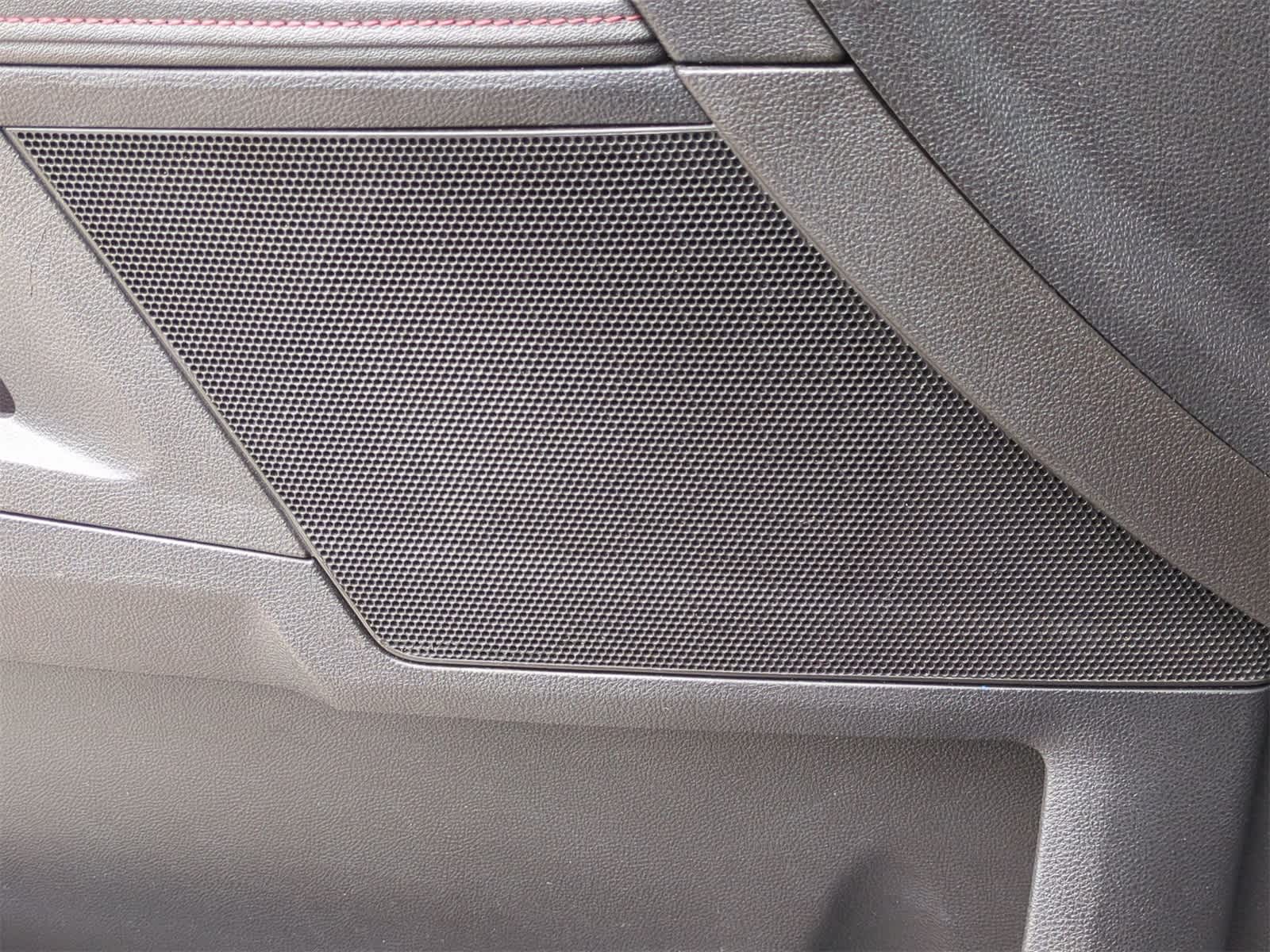 Thumbnail: 2014 Chevrolet Equinox - 28