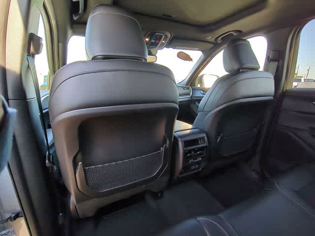 Thumbnail: 2024 Jeep Grand Cherokee - 18