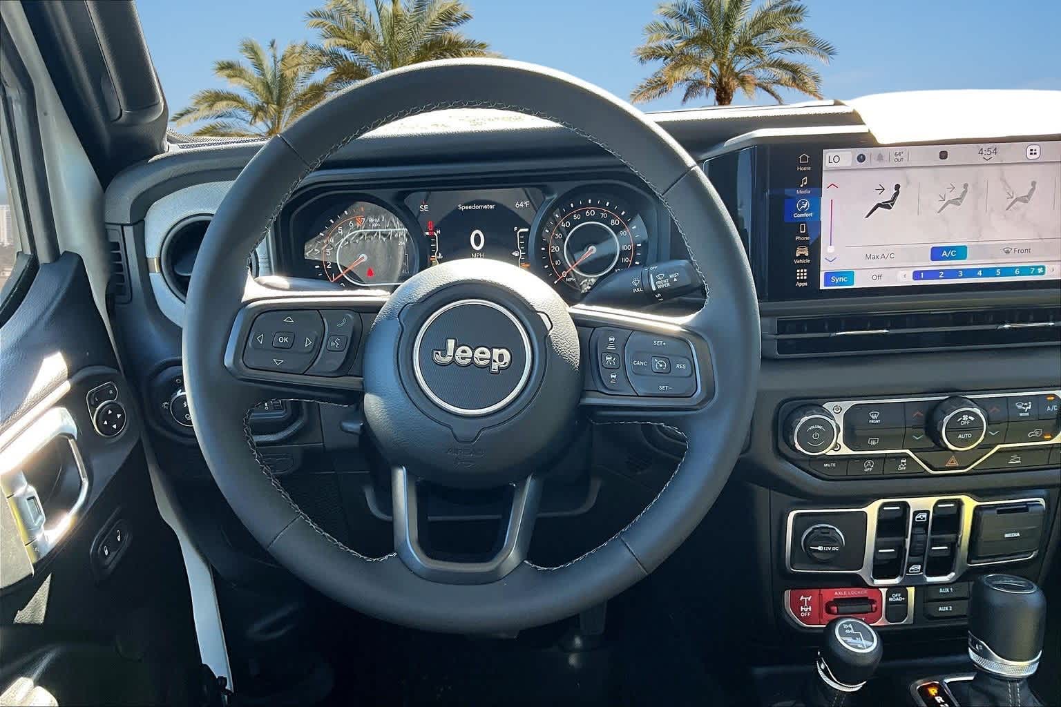 Thumbnail: 2025 Jeep Gladiator - 15