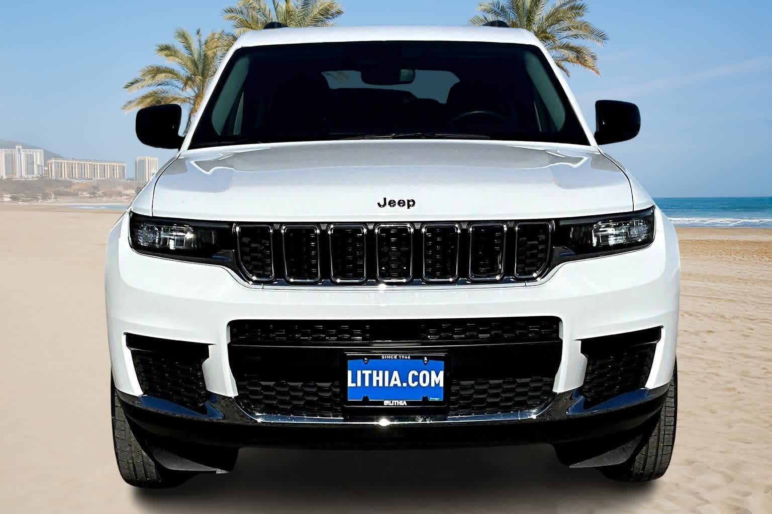 Thumbnail: 2023 Jeep Grand Cherokee - 6