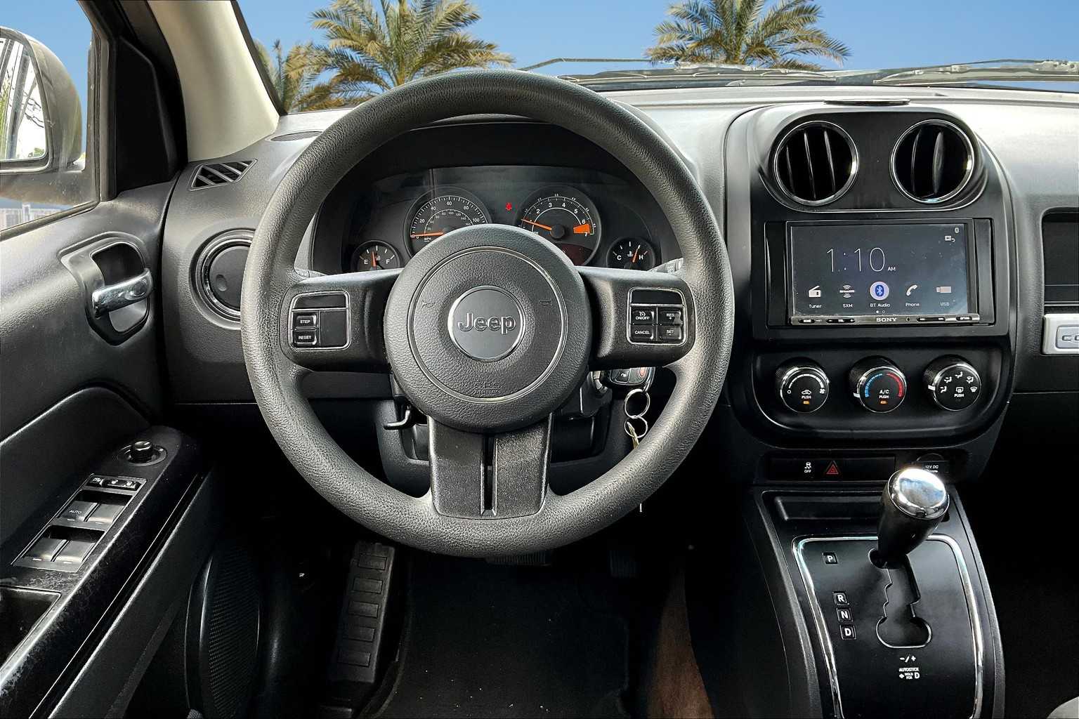 Thumbnail: 2014 Jeep Compass - 14