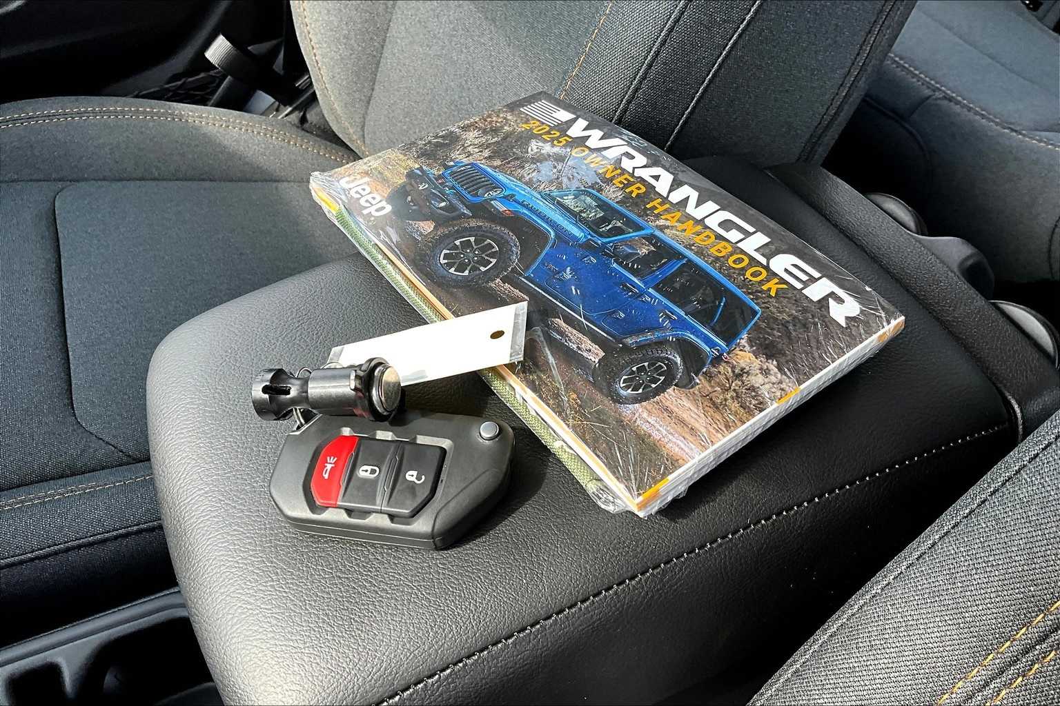 Thumbnail: 2025 Jeep Wrangler - 19