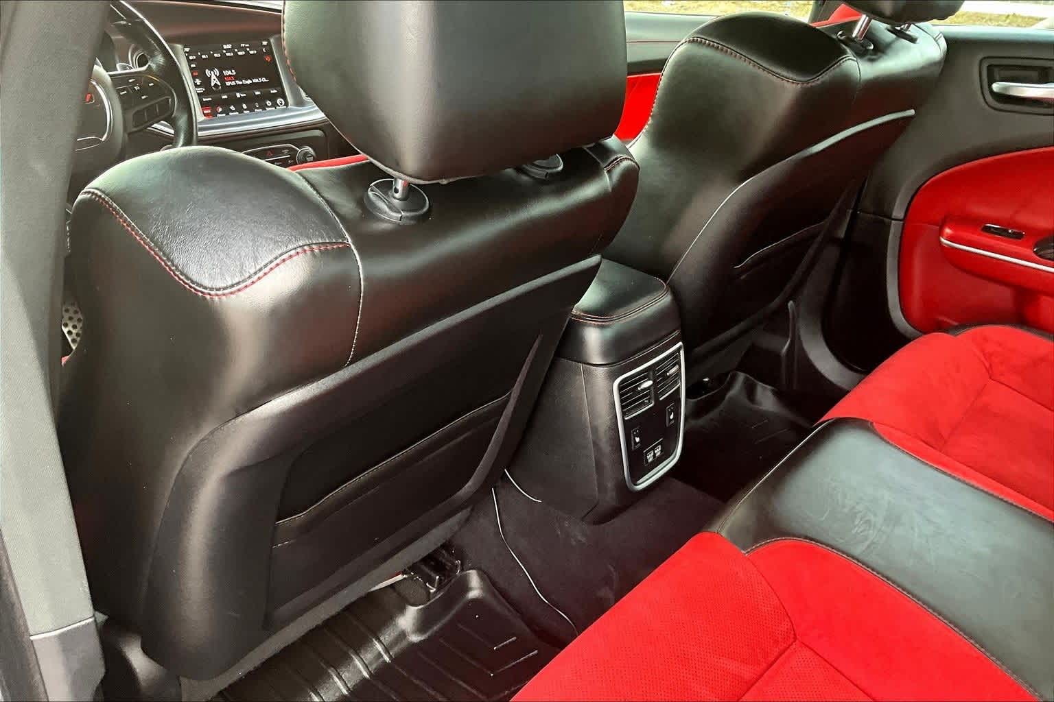 Thumbnail: 2022 Dodge Charger - 12