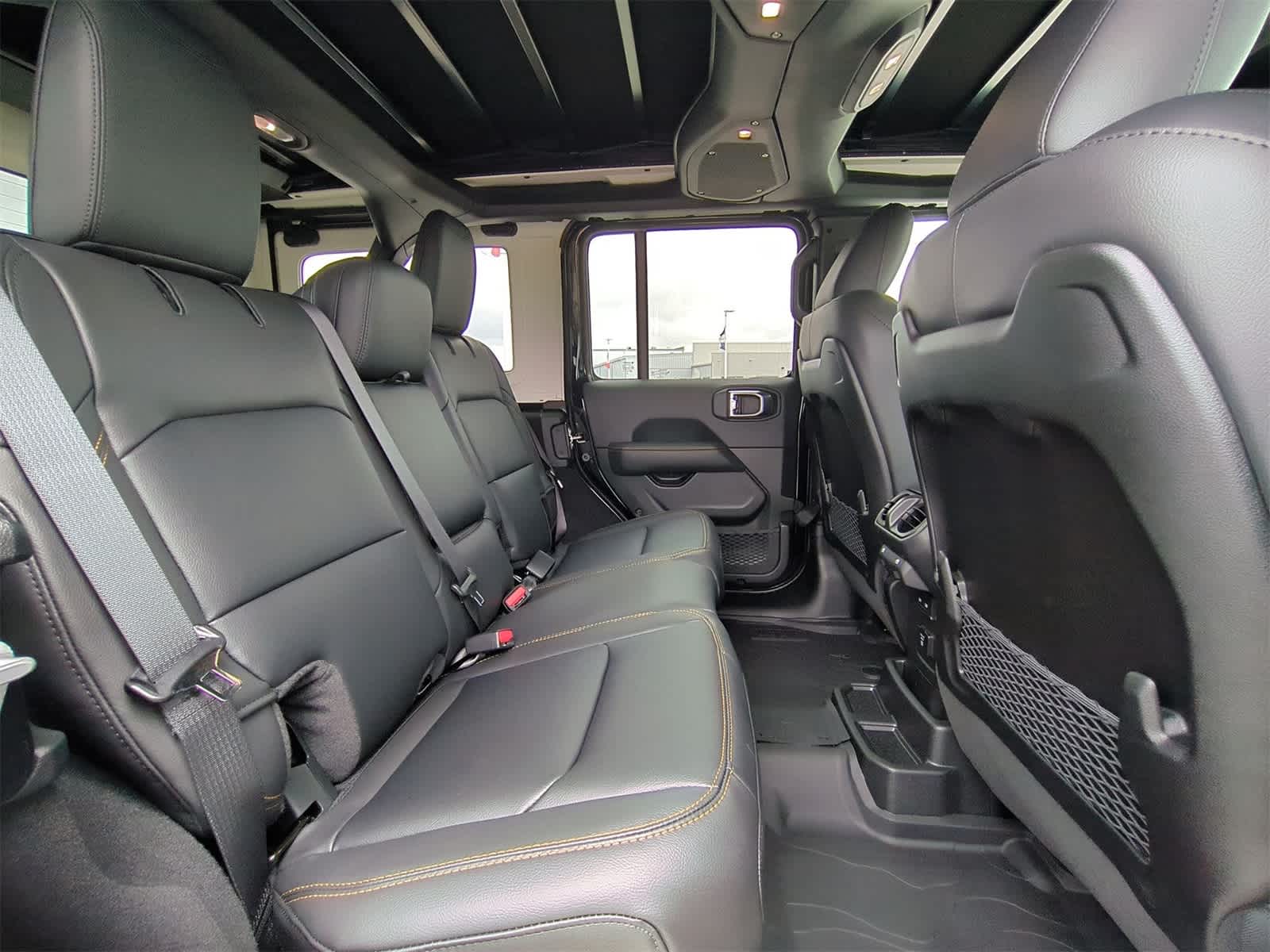 Thumbnail: 2025 Jeep Wrangler - 21