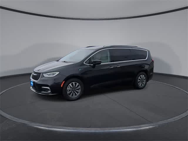 Thumbnail: 2021 Chrysler Pacifica - 4