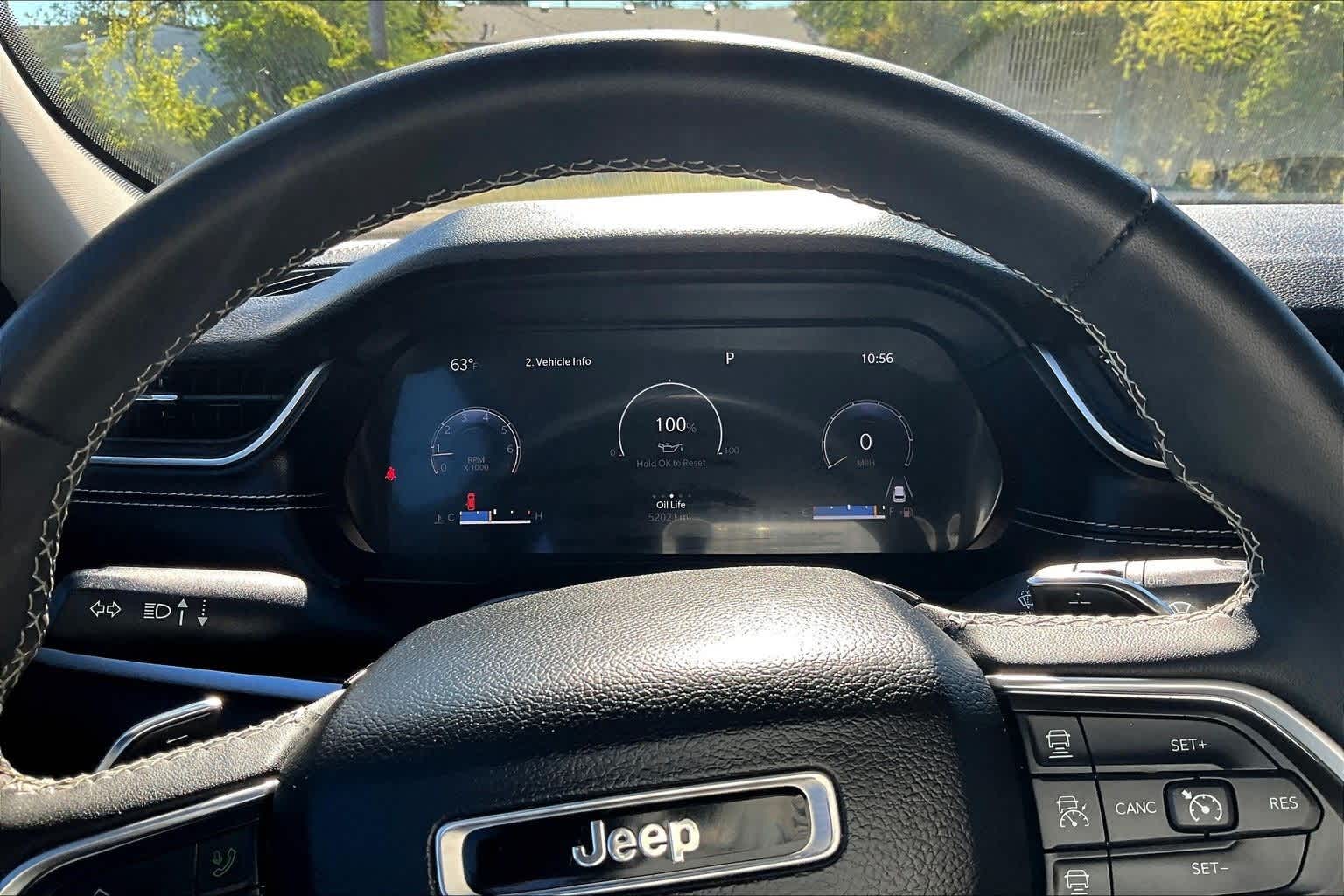 Thumbnail: 2023 Jeep Grand Cherokee - 18