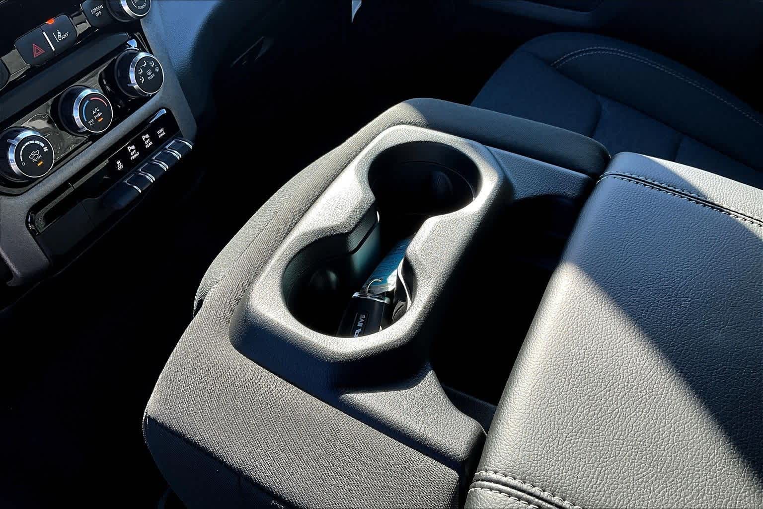 Thumbnail: 2025 RAM 1500 - 16