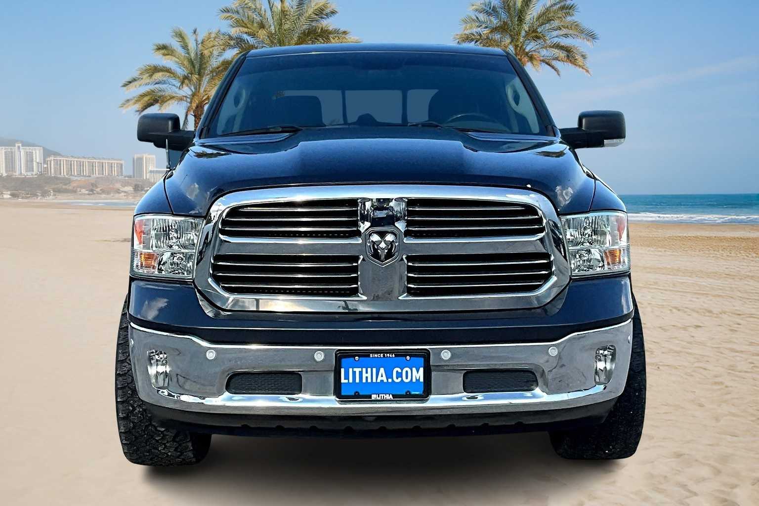Thumbnail: 2019 RAM 1500 Classic - 6