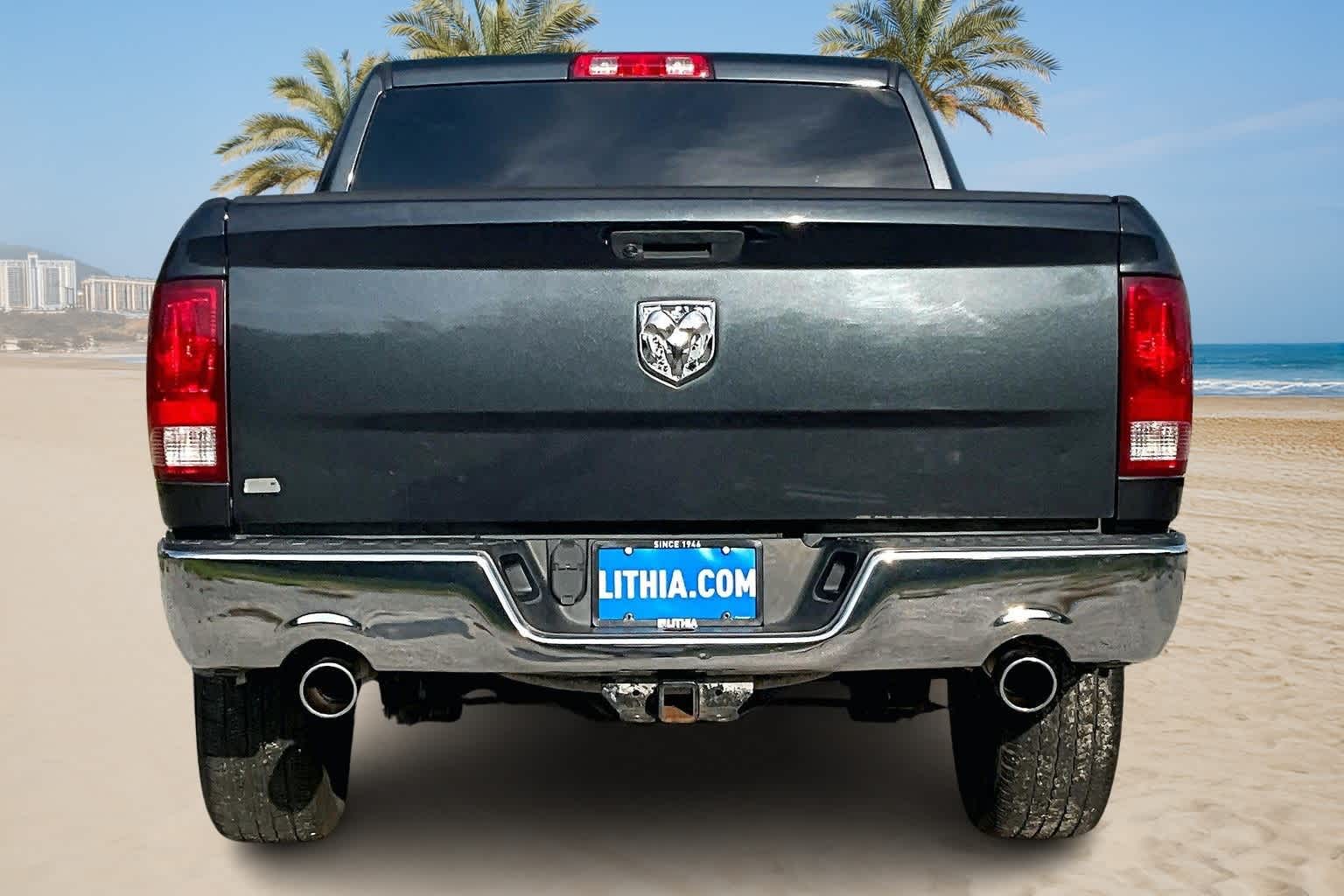 Thumbnail: 2019 RAM 1500 Classic - 5