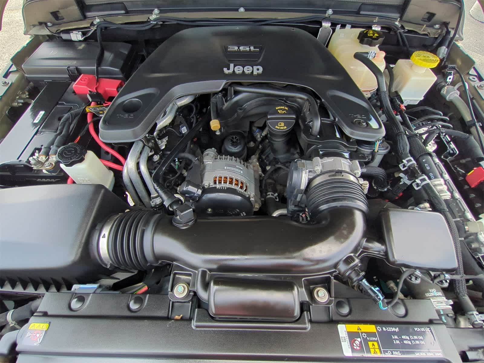 Thumbnail: 2020 Jeep Gladiator - 15