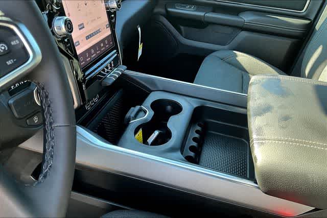 Thumbnail: 2026 RAM 1500 - 17