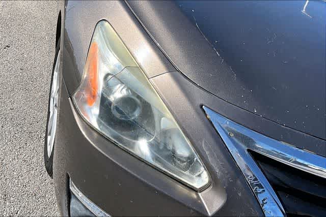 Thumbnail: 2015 Nissan Altima - 30