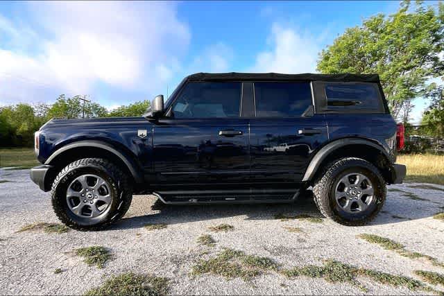 Thumbnail: 2021 Ford Bronco - 3