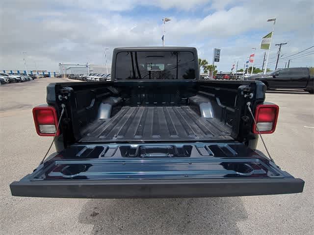 Thumbnail: 2025 Jeep Gladiator - 34