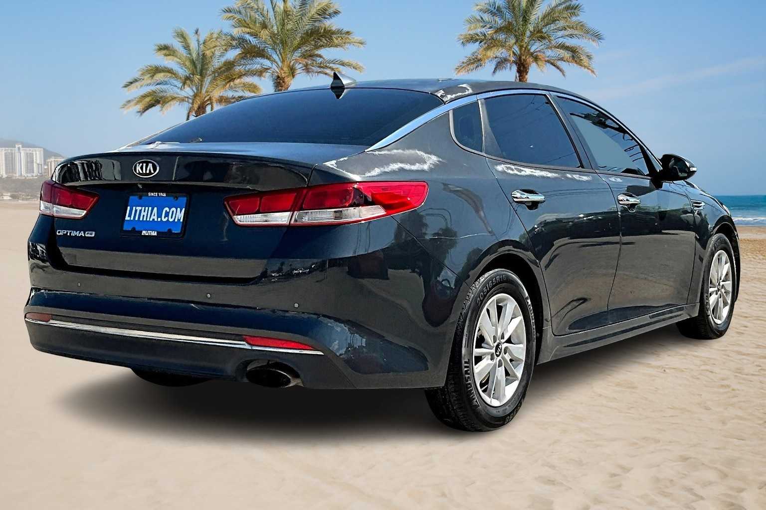 Thumbnail: 2016 Kia Optima - 22