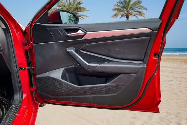 Thumbnail: 2019 Volkswagen Jetta - 13