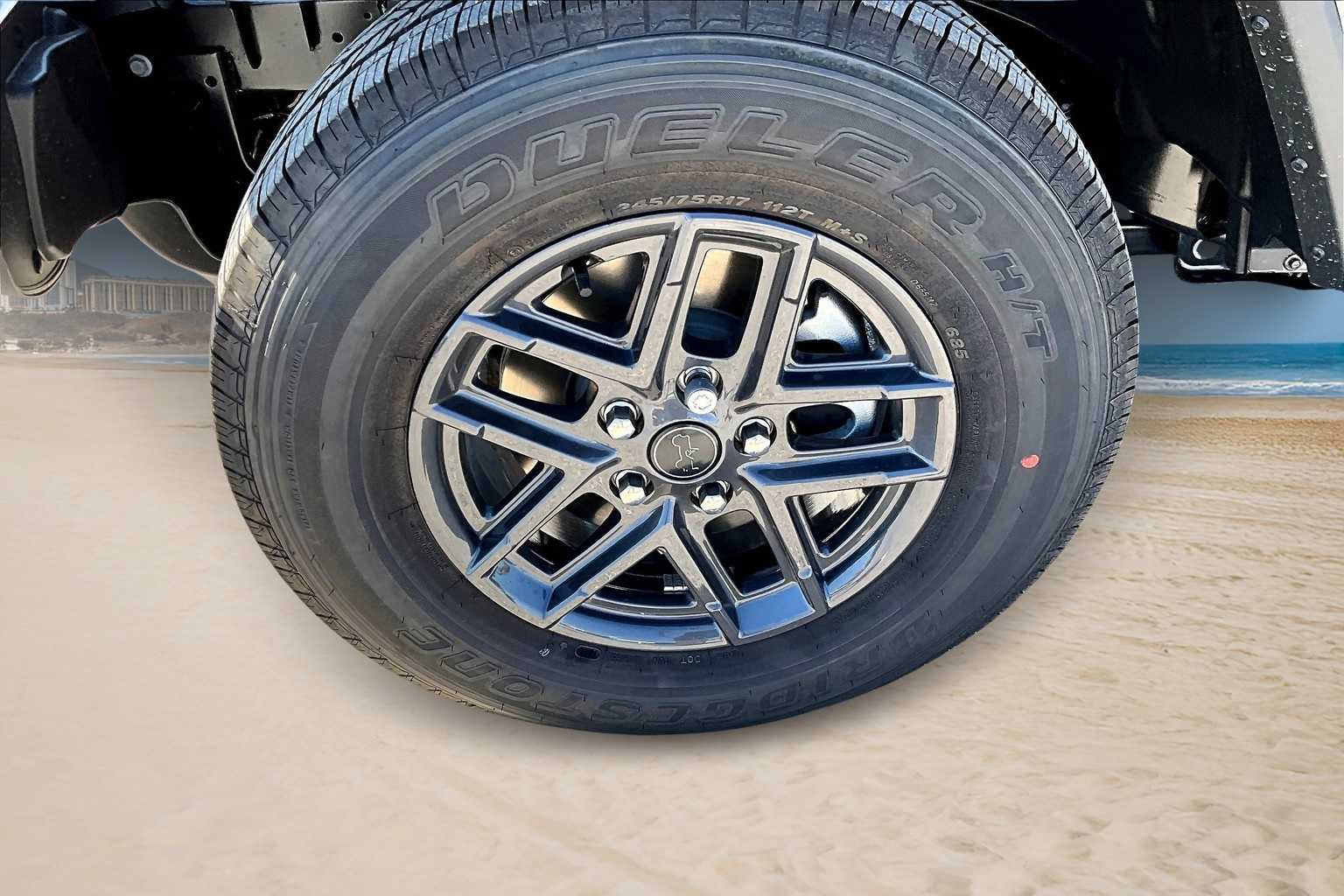 Thumbnail: 2025 Jeep Gladiator - 7