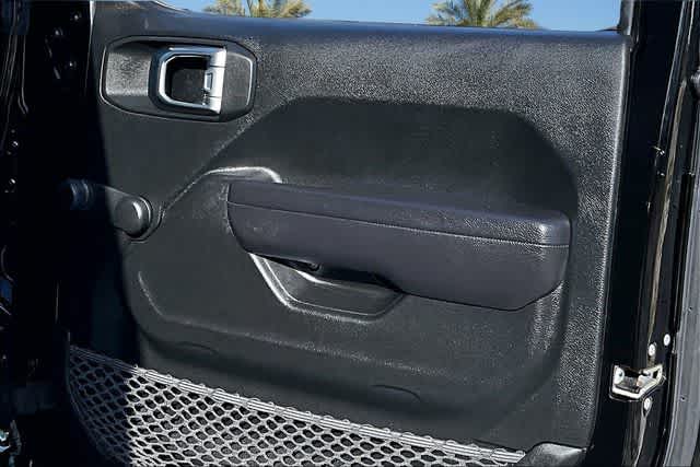 Thumbnail: 2023 Jeep Gladiator - 26