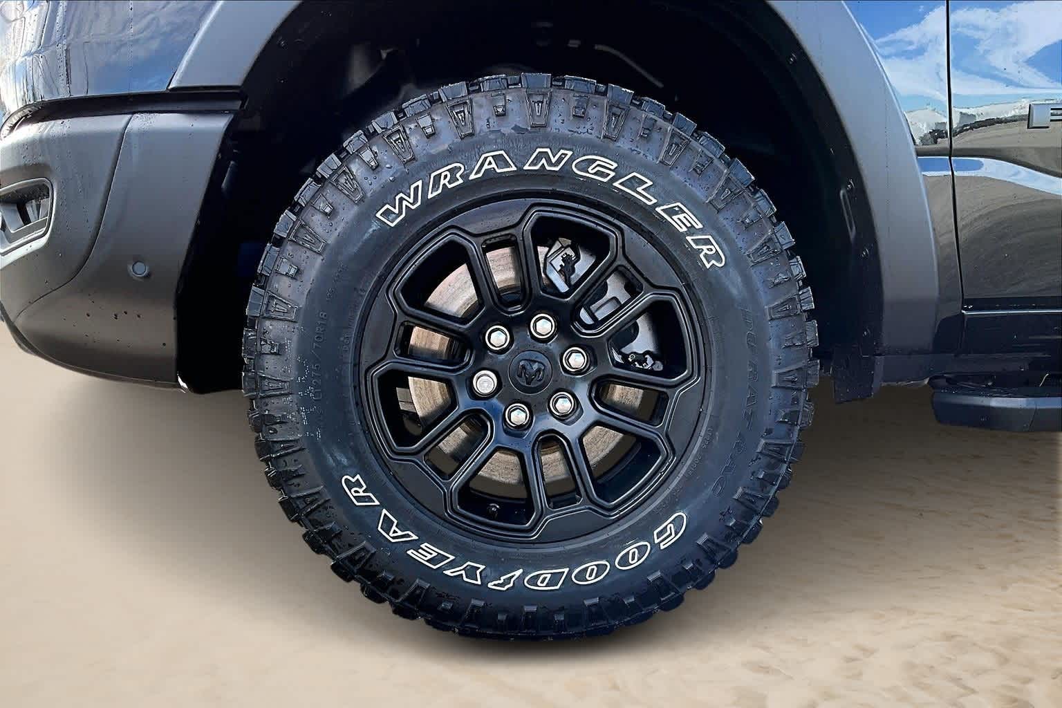 Thumbnail: 2026 RAM 1500 - 8