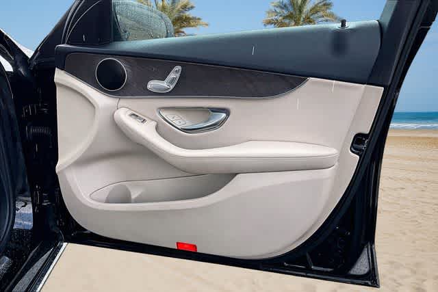 Thumbnail: 2018 Mercedes-Benz C-Class - 17
