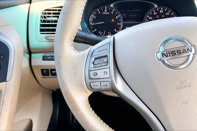 Thumbnail: 2015 Nissan Altima - 24