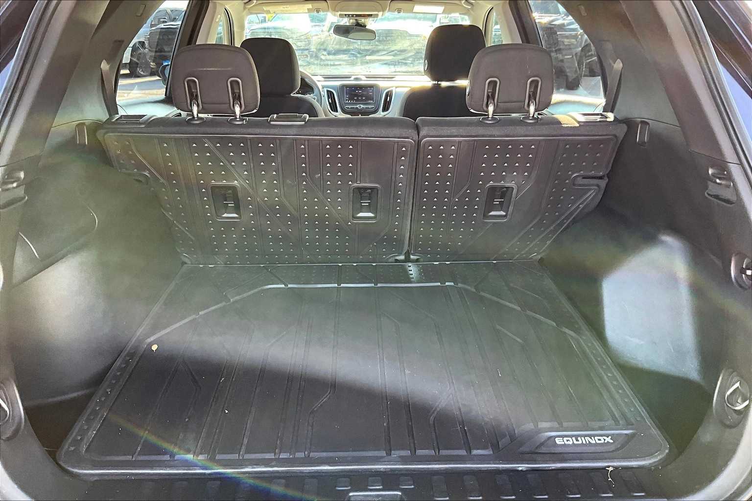 Thumbnail: 2020 Chevrolet Equinox - 18