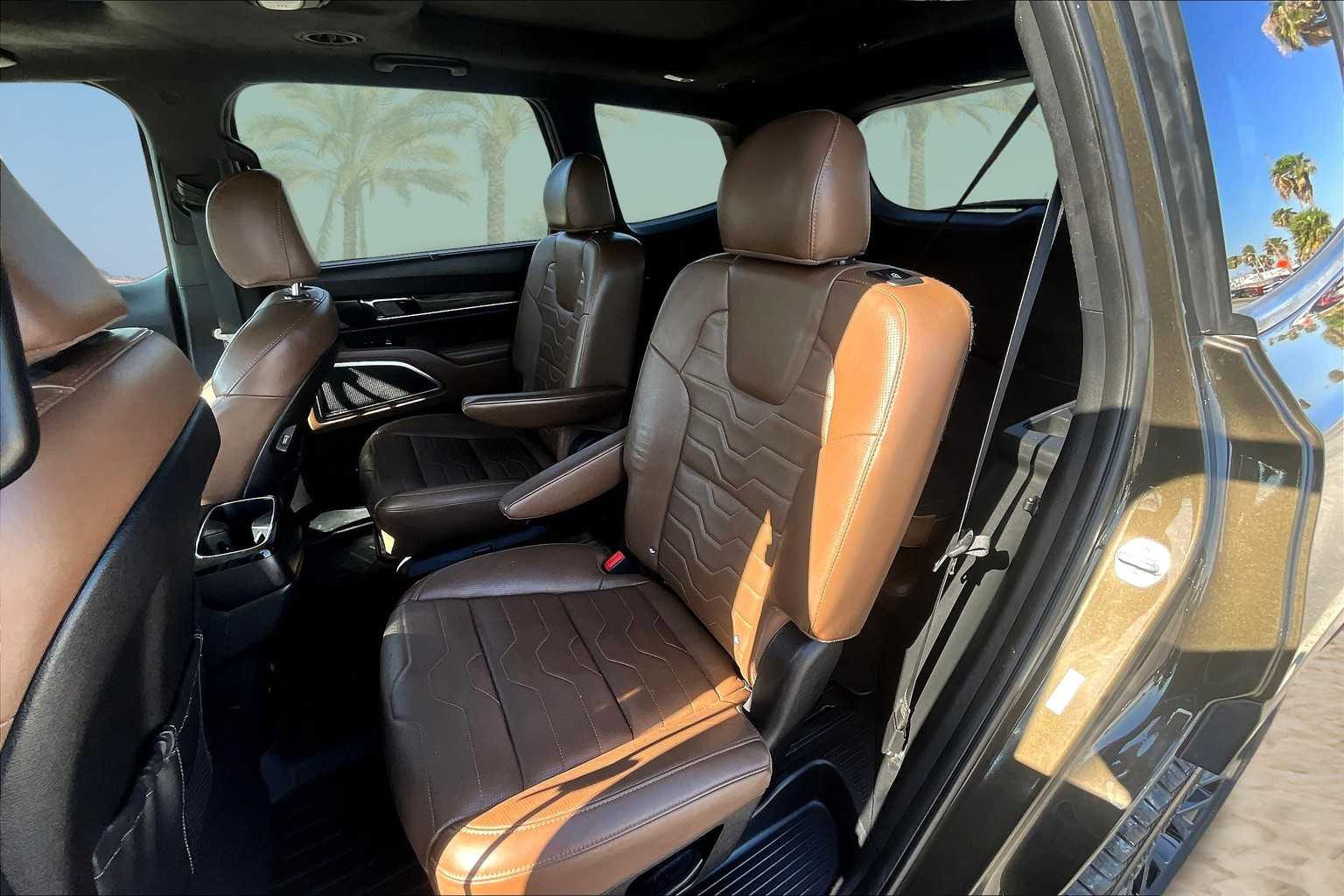 Thumbnail: 2021 Kia Telluride - 13