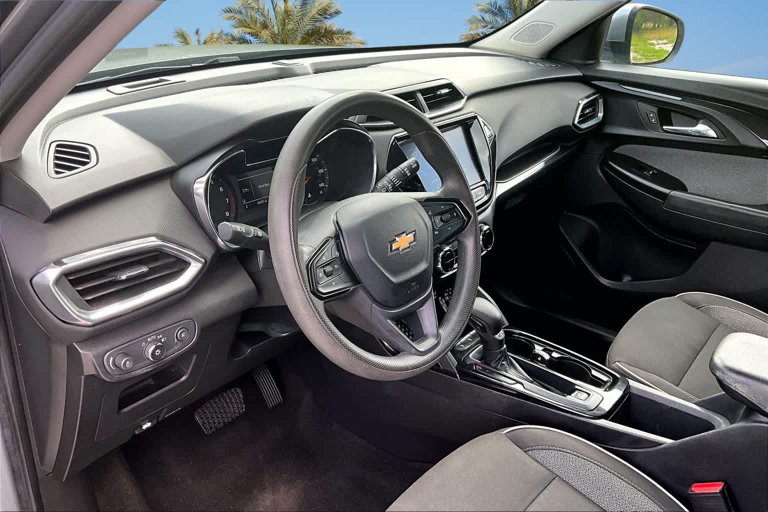 Thumbnail: 2023 Chevrolet TrailBlazer - 2