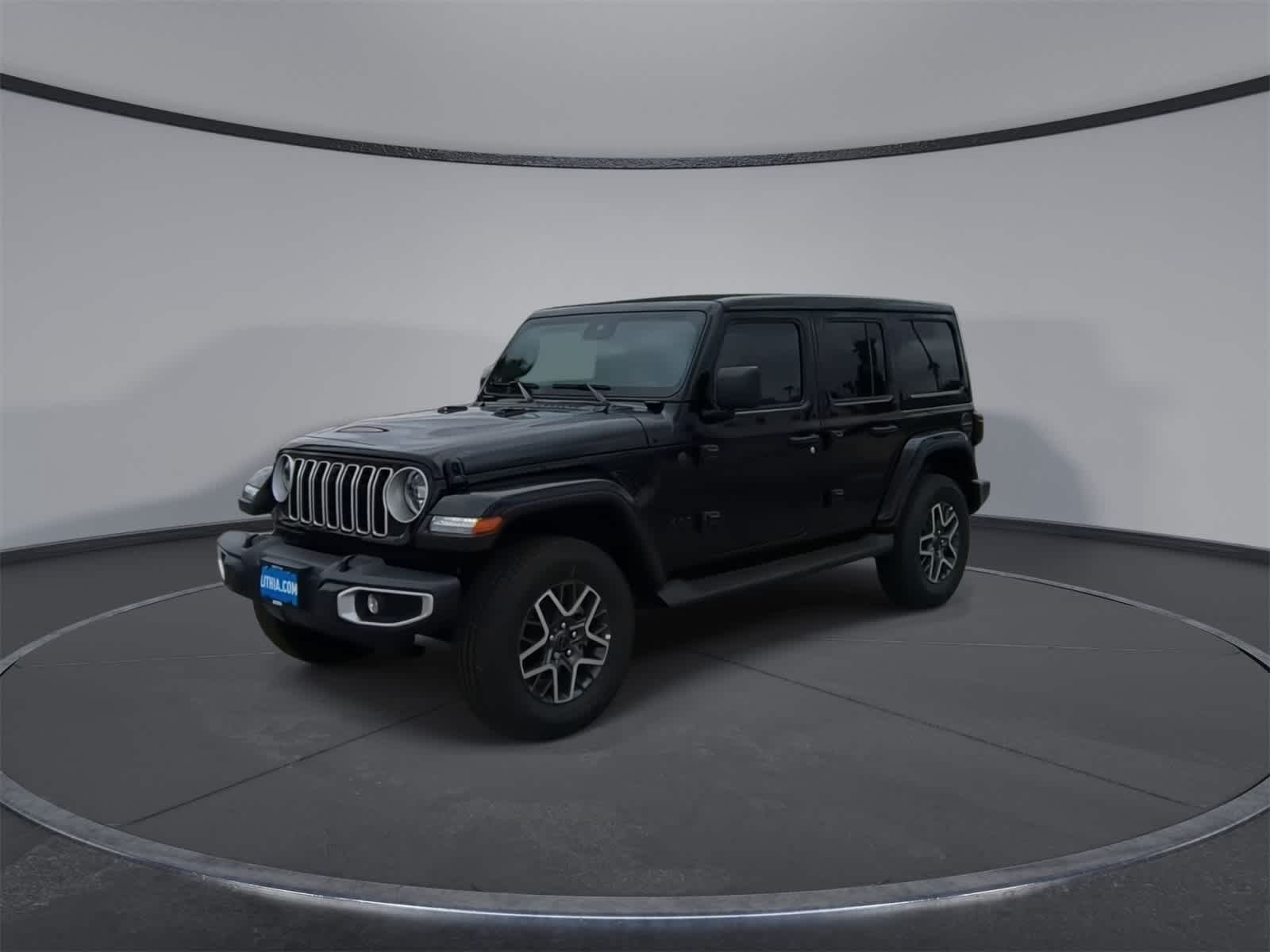 2025 Jeep Wrangler Sahara photo 4