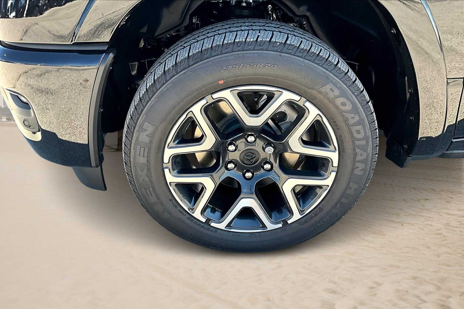 Thumbnail: 2026 RAM 1500 - 8