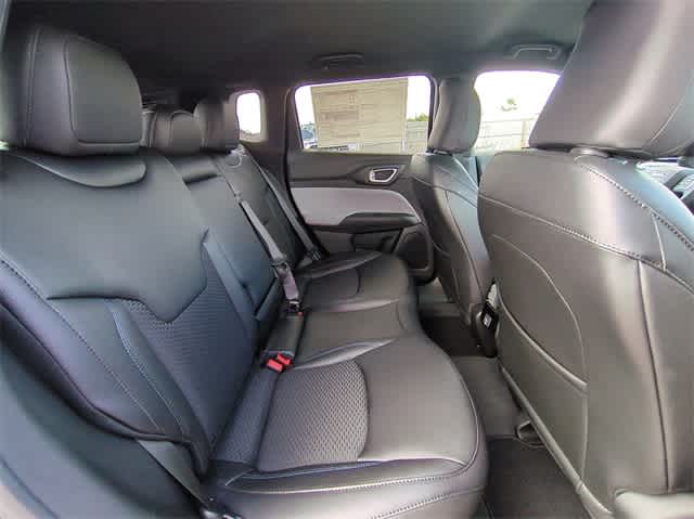 Thumbnail: 2025 Jeep Compass - 21
