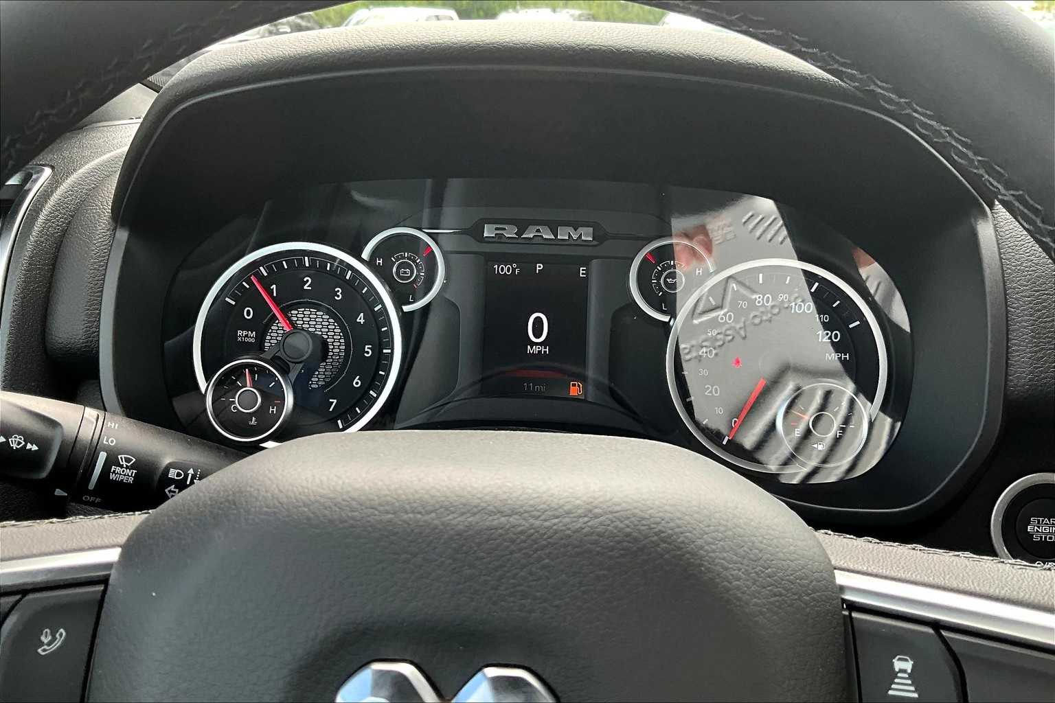 Thumbnail: 2026 RAM 1500 - 18