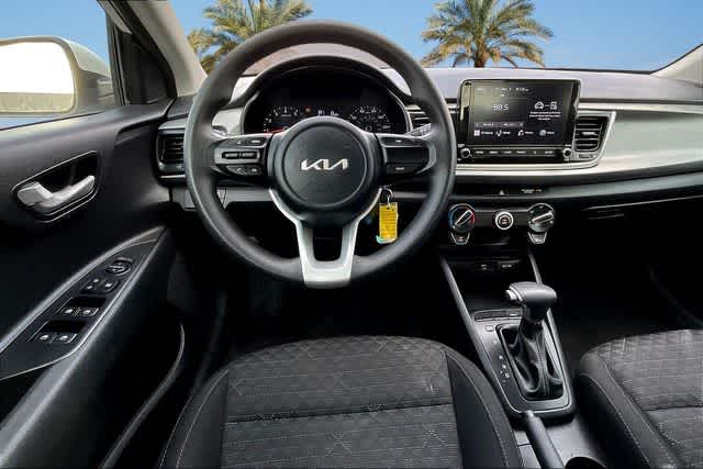 Thumbnail: 2023 Kia Rio - 14