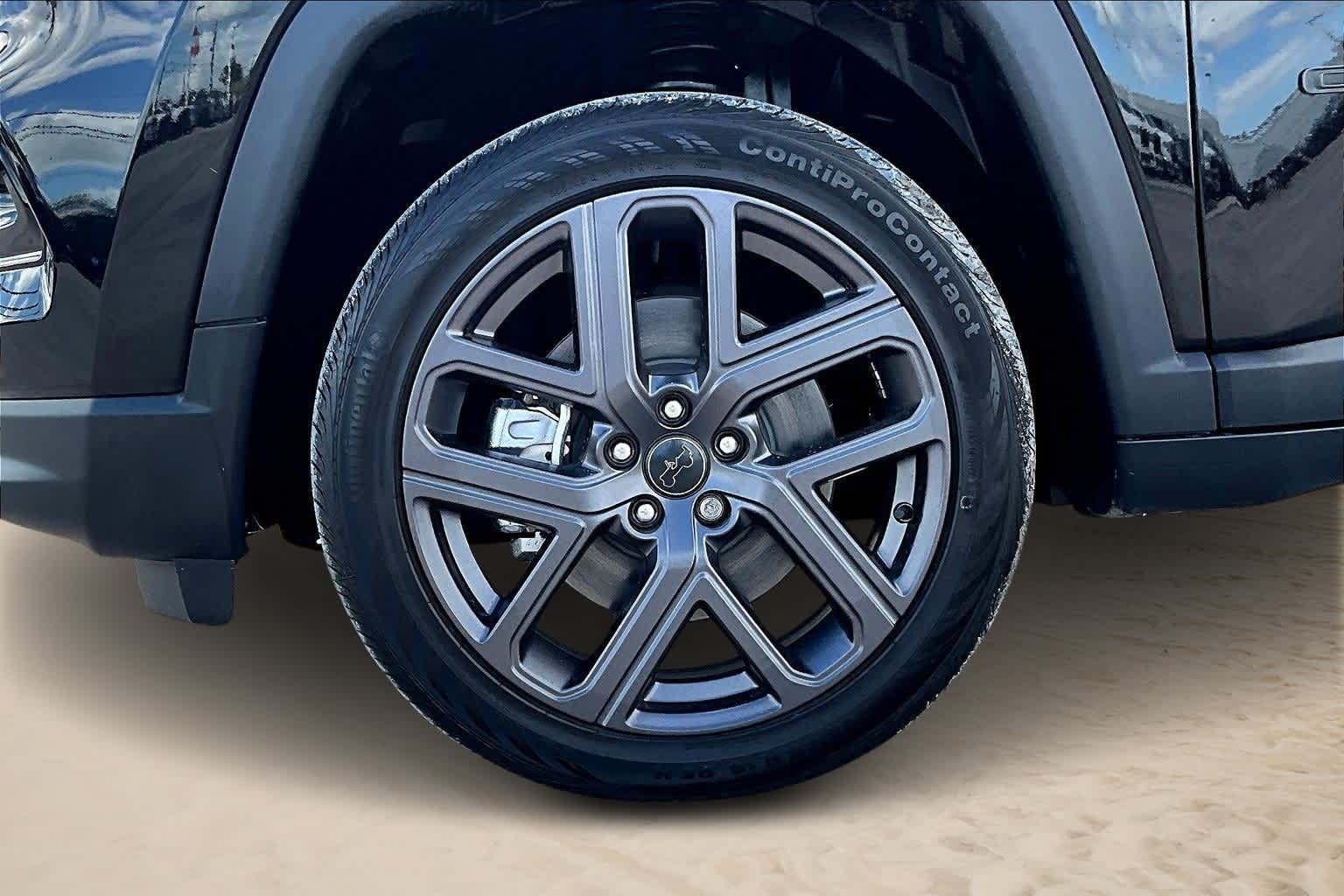 Thumbnail: 2026 Jeep Compass - 8