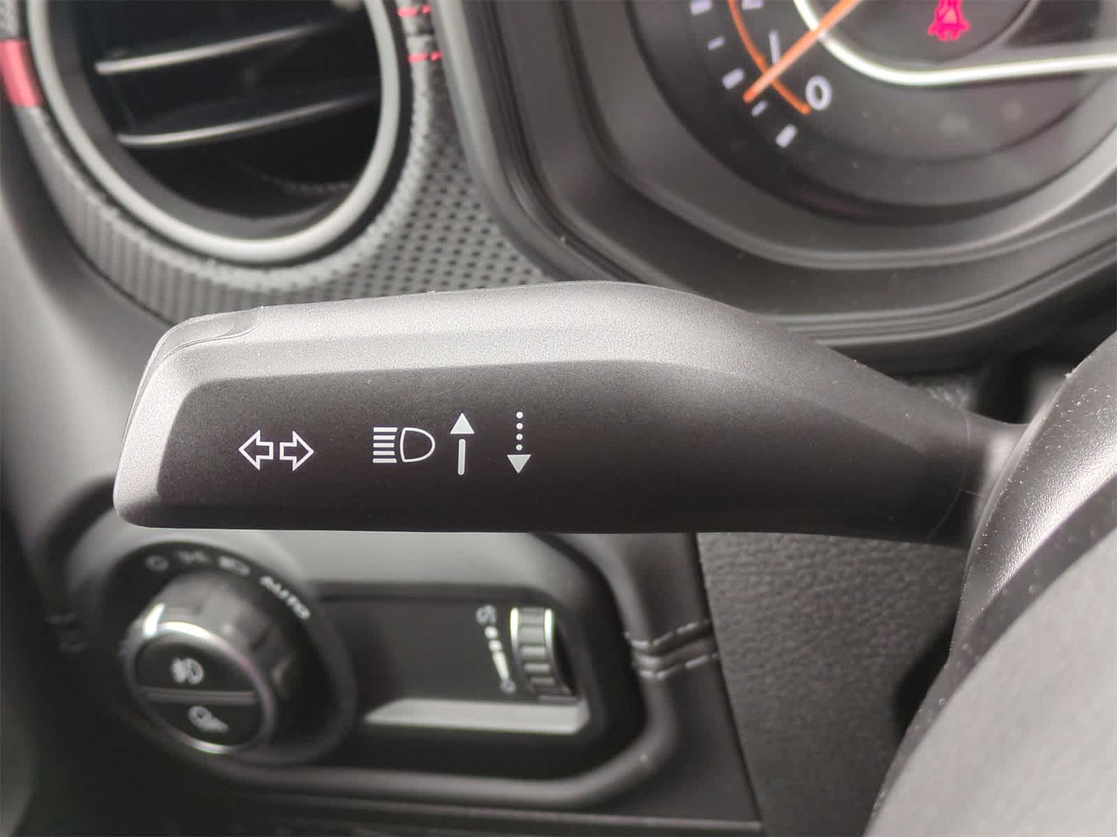 Thumbnail: 2025 Jeep Gladiator - 27